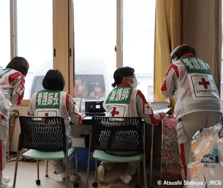 Nurses who took turns staying at Mukaiyoen and continued to provide support.